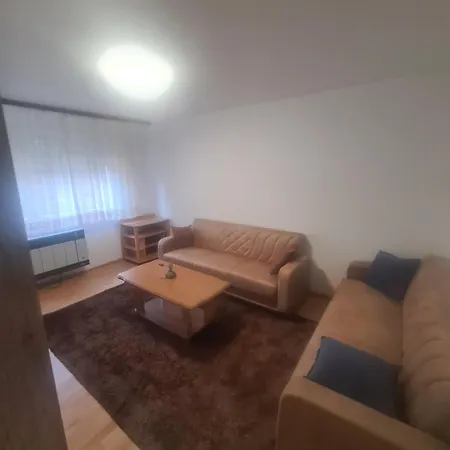 Stan Bjelave 아파트 *